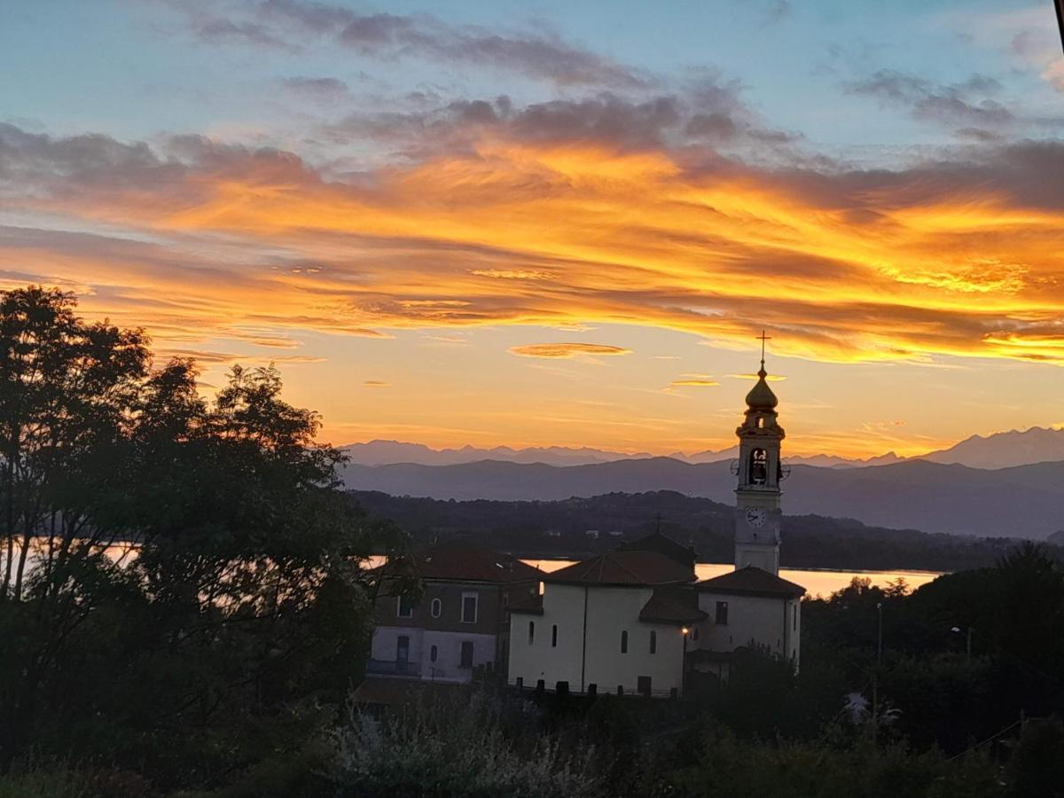 Tramonto Al Lago Gavirate Εξωτερικό φωτογραφία